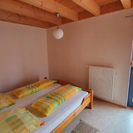 Hof Niebling Apartment *